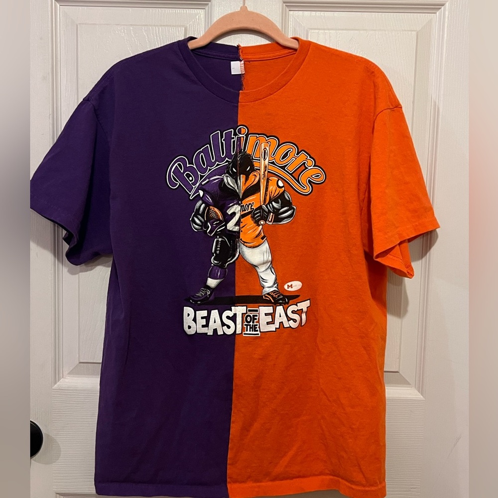 Vintage Two Tone Baltimore Orioles and Ravens T-shirt